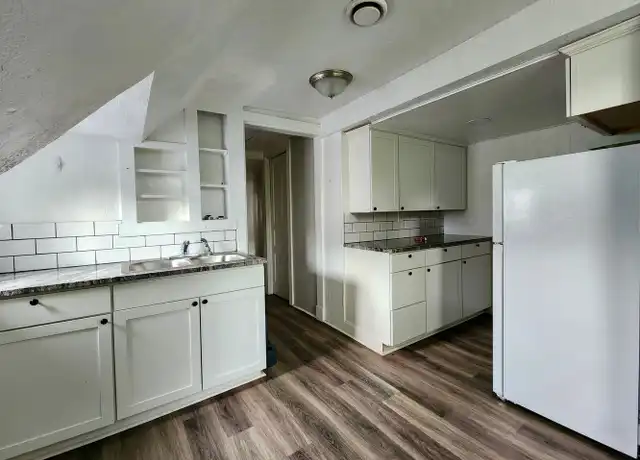 Property at 254 Richard St #3, Rochester, NY, 14607, 2 beds, 1 bath, [object Object]