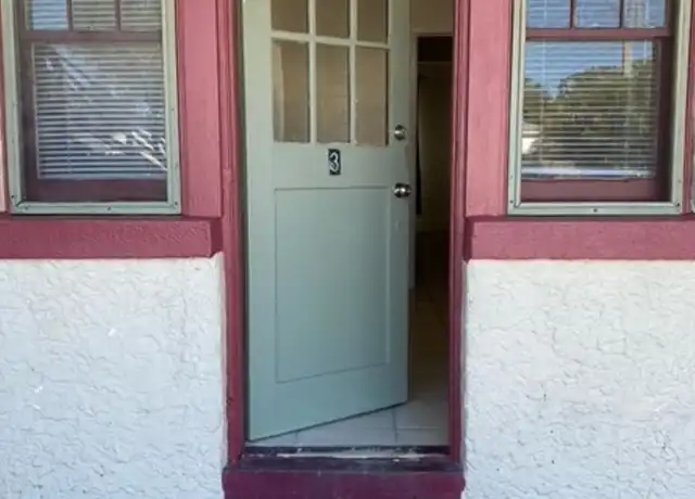 Property at 818 25th St W Unit 3, Bradenton, FL, 34205, 0 beds, 1 bath, [object Object]