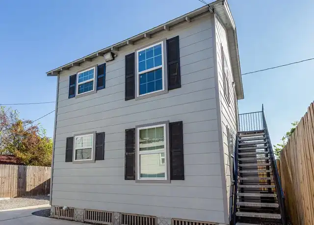 Property at 317 Eastwood St Unit D, Houston, TX, 77011, 1 bed, 1 bath, [object Object]