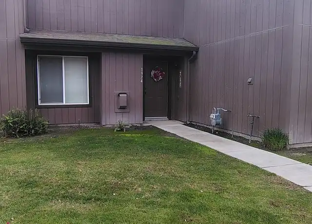 Property at 1974 Whitley Ave Unit 1974, Corcoran, CA, 93212, 2 beds, 2.5 baths, [object Object]