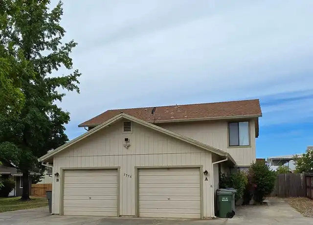 Property at 2576 Sabre Ct Unit B, Redding, CA, 96002, 2 beds, 1.5 baths, [object Object]