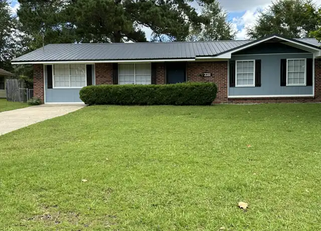 Property at 2211 Shannondoah Dr, Dothan, AL, 36301, 3 beds, 2 baths, [object Object]