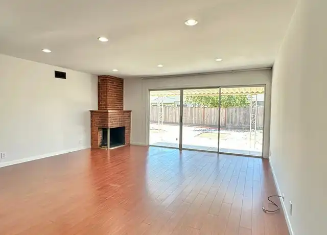 Property at 15833 Via Eduardo, San Lorenzo, CA, 94580, 3 beds, 2 baths, [object Object]