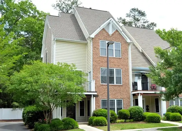 Property at 991 Hollymeade Cir, Newport News, VA, 23602, 3 beds, 2.5 baths, [object Object]