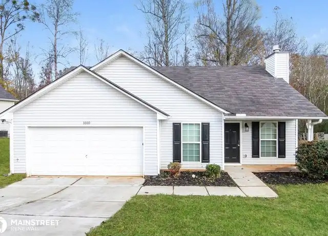 Property at 1010 Overlook St, Madison, GA, 30650, 3 beds, 2 baths, [object Object]