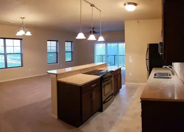Property at Highland Shores Apartments - 3100 N Chestnut St, Chaska, MN, 55318, 1-2 bed, 1-2 bath, [object Object]