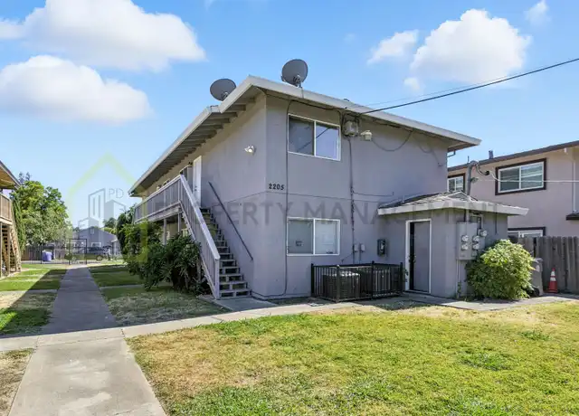 Property at 2205 15th Ave Unit 1, Sacramento, CA, 95822, 2 beds, 1 bath, [object Object]