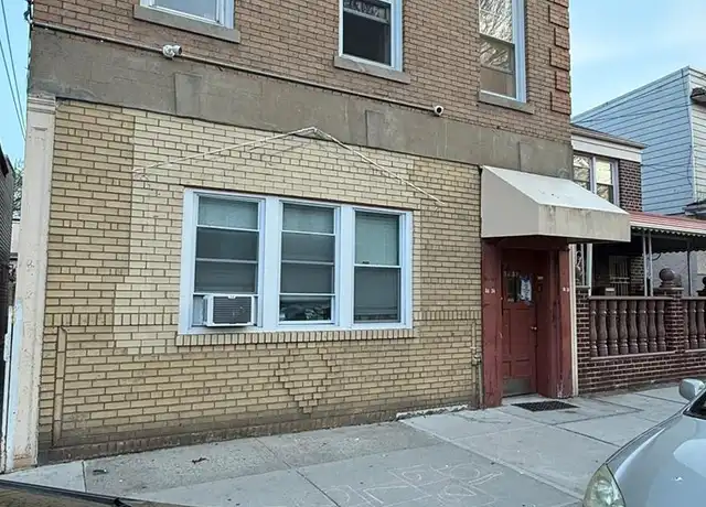 Property at 84-34R 102nd Ave Unit 2nd flr, Ozone Park, NY, 11416, 4 beds, 1.5 baths, [object Object]
