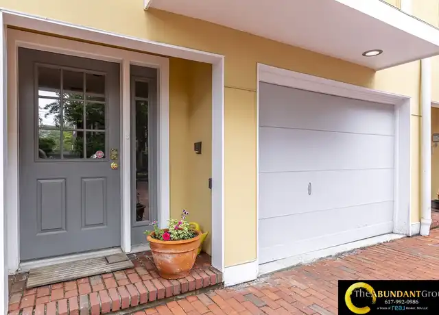 Property at 54 Trowbridge St Unit G, Cambridge, MA, 02138, 4 beds, 3 baths, [object Object]