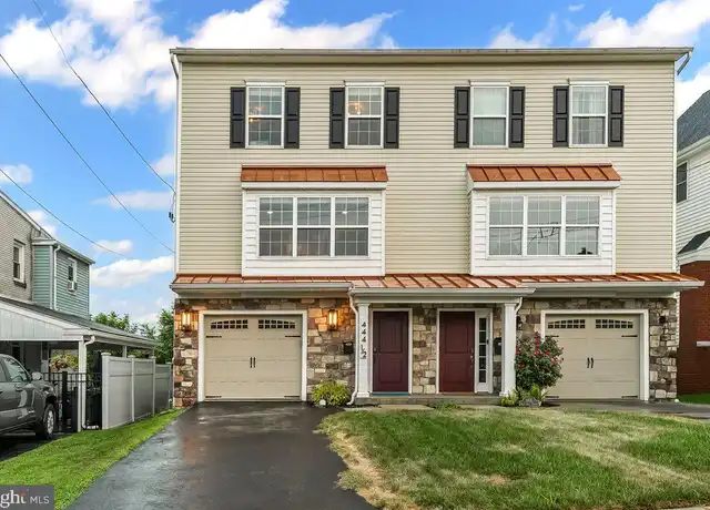 Property at 444 1/2 W 6th Ave, Conshohocken, PA, 19428, 3 beds, 2.5 baths, [object Object]
