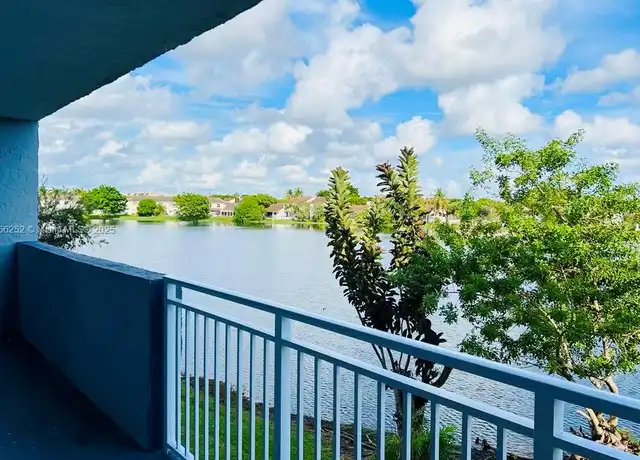 Property at 9359 Fontainebleau Blvd Unit F201, Miami, FL, 33172, 1 bed, 1.5 baths, [object Object]