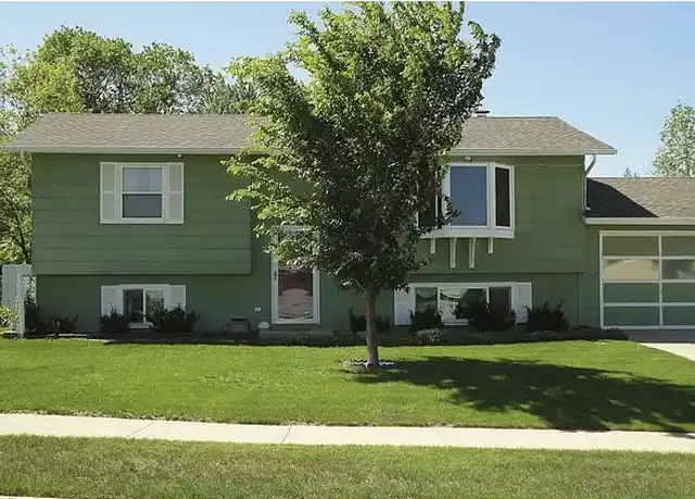 Property at 1641 Minuteman Dr, Rapid City, SD, 57701, 3 beds, 2 baths, [object Object]
