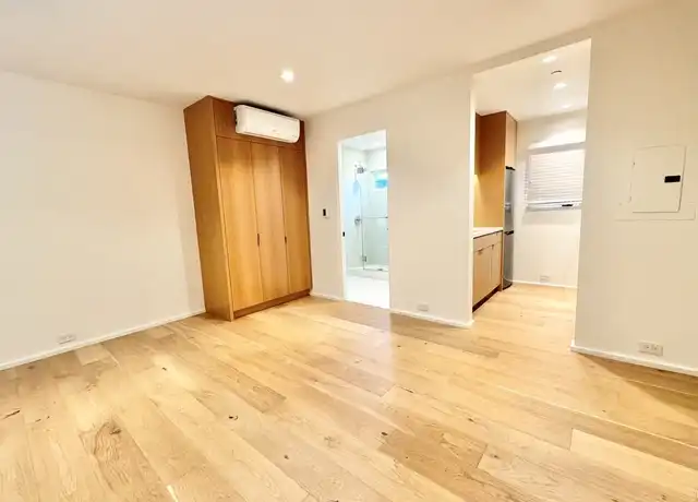 Property at 2403 S Centinela Ave Unit C, Santa Monica, CA, 90405, 0 beds, 1 bath, [object Object]
