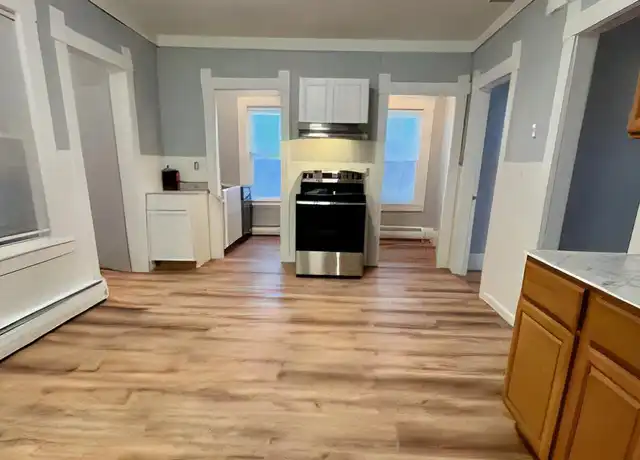 Property at 19 Glenwood St Unit 2, Gardner, MA, 01440, 2 beds, 1 bath, [object Object]