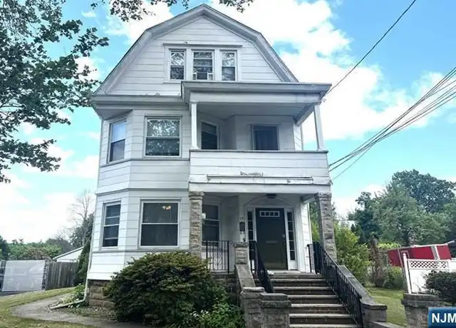 Property at 19 Spring St Unit 1, Bloomfield, NJ, 07003, 2 beds, 1 bath, [object Object]