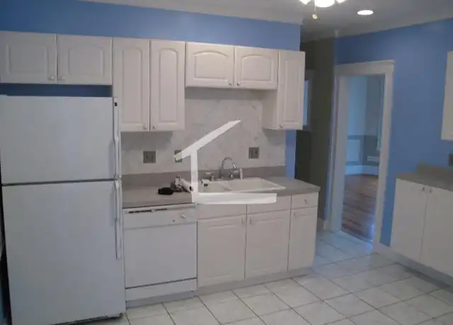 Property at 25 Bigelow St, Brighton, MA, 02135, 3 beds, 1 bath, [object Object]