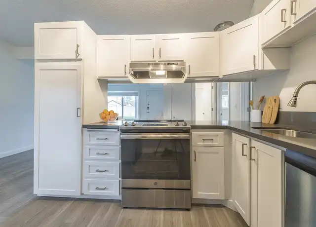 Property at Bel Aire Court - 12020-12275 SW Why Worry Ln, Beaverton, OR, 97008, 3 beds, 1 bath, [object Object]