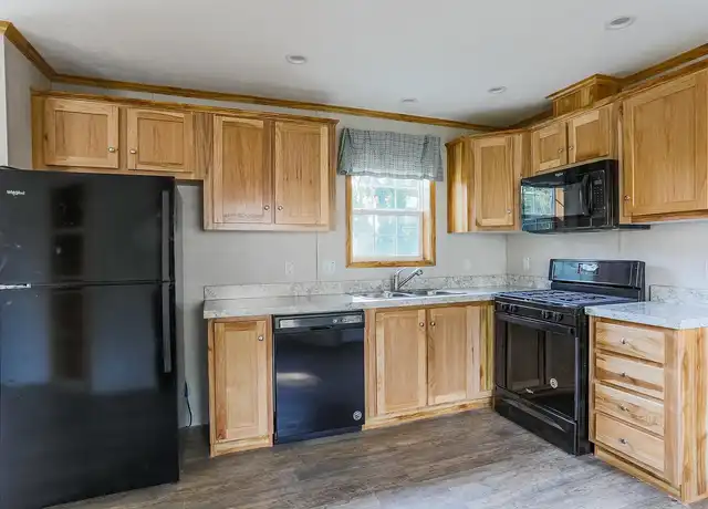 Property at New Colony - 3101 Homestead Duquesne Rd, West Mifflin, PA, 15122, 2 beds, 1 bath, [object Object]