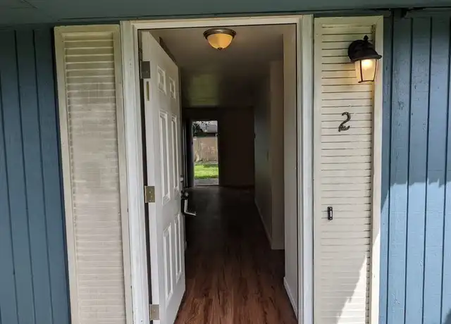 Property at 7815 NE 117th Ave Unit 7901-2, Vancouver, WA, 98682, 3 beds, 1.5 baths, [object Object]