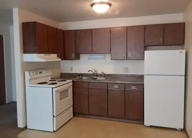 Property at 3616 Landeco Ln Unit 18, Grand Forks, ND, 58201, 1 bed, 1 bath, [object Object]