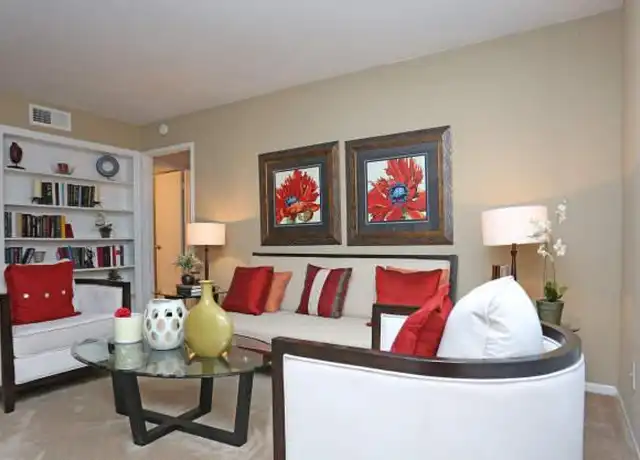 Property at 1950 Winrock Blvd Unit 2047, Houston, TX, 77057, 2 beds, 2 baths, [object Object]