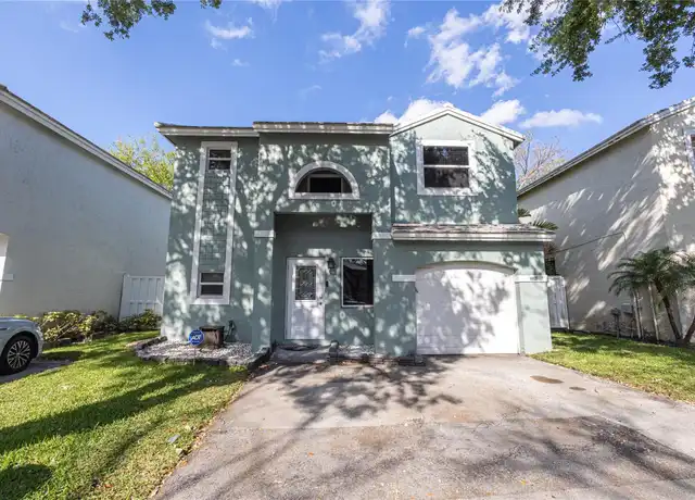 Property at 9871 NW 2nd Ct, Plantation, FL, 33324, 3 beds, 2.5 baths, [object Object]
