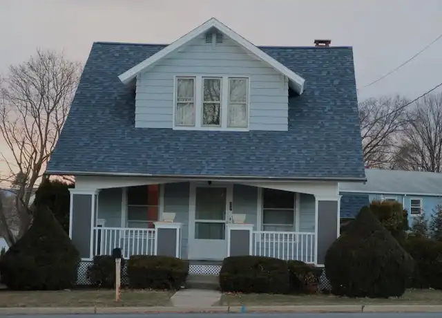Property at 327 W Governor Rd, Hershey, PA, 17033, 3 beds, 2 baths, [object Object]