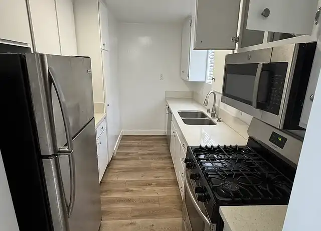 Property at Regency West - 938 3rd St, Santa Monica, CA, 90403, 1 bed, 1 bath, [object Object]
