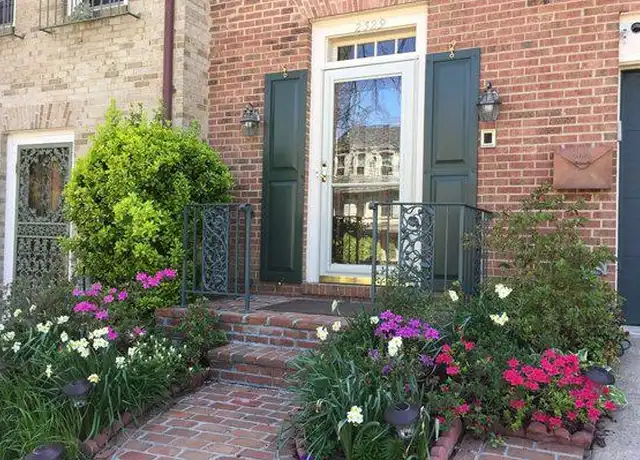 Property at 2329 S Queen St, Arlington, VA, 22202, 3 beds, 2.5 baths, [object Object]