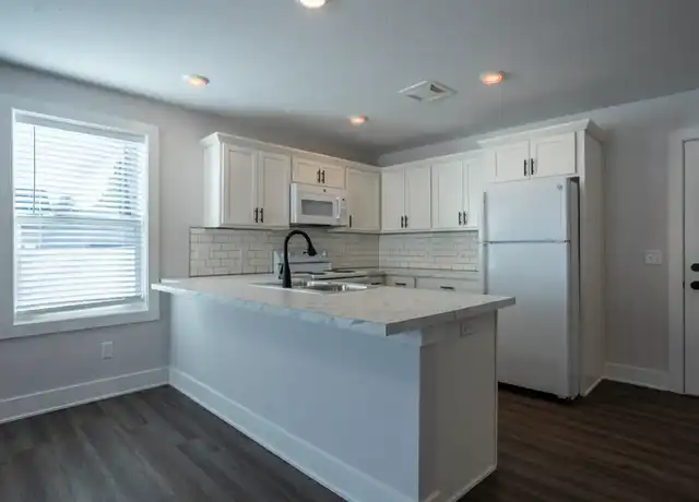 Property at Michigan Street Apartment Homes - 1542 Michigan St NE, Grand Rapids, MI, 49503, 1 bed, 1 bath, [object Object]