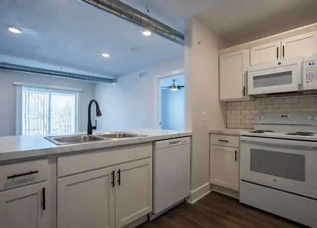 Property at Michigan Street Apartment Homes - 1542 Michigan St NE, Grand Rapids, MI, 49503, 1 bed, 1 bath, [object Object]