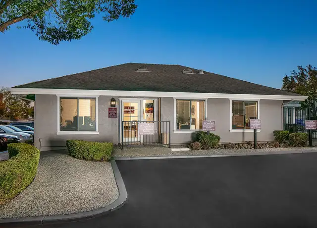 Photo of 901 Sara Ct, Vacaville, CA 95687
