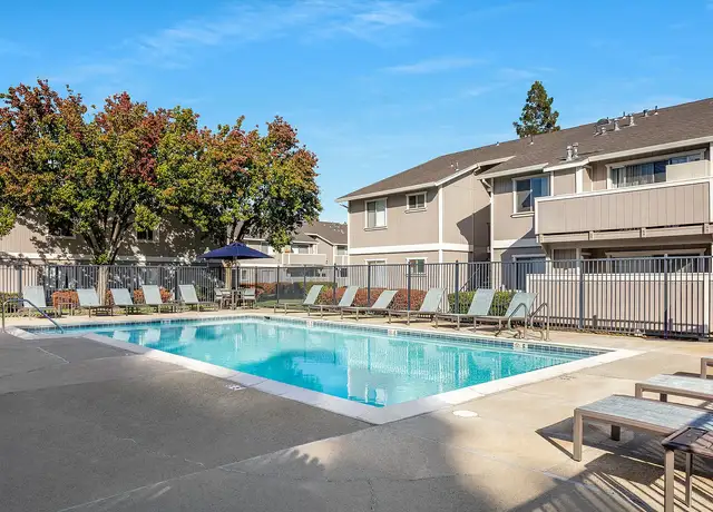 Photo of 901 Sara Ct, Vacaville, CA 95687