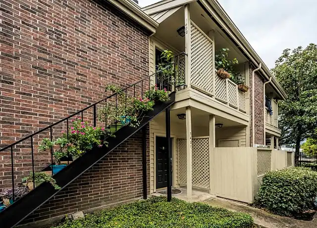 Property at 2121 El Paseo St #1401, Houston, TX, 77054, 2 beds, 1 bath, [object Object]