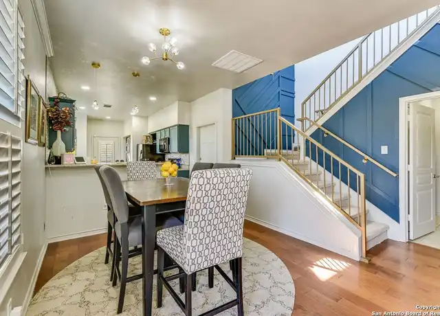 Property at 532 Refugio St, San Antonio, TX, 78210, 2 beds, 2 baths, [object Object]