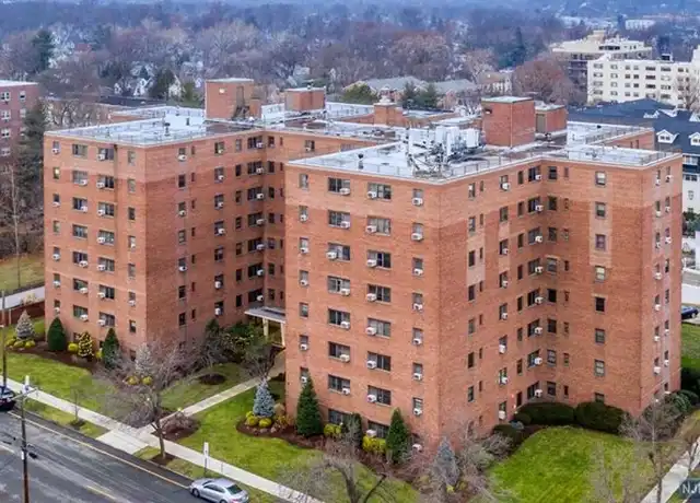 Property at 208 Anderson St Unit S8D, Hackensack, NJ, 07601, 1 bed, 1 bath, [object Object]