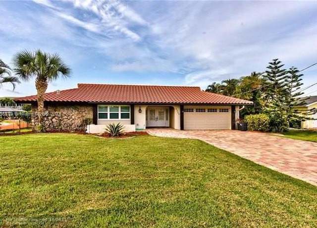 Photo of 6359 Plumosa Ave, Fort Myers, FL 33908