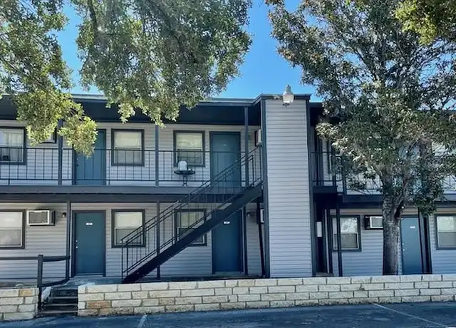 Property at Greenway Apartments - 14500 Roadrunner Way, San Antonio, TX, 78249, 1 bed, 1 bath, [object Object]