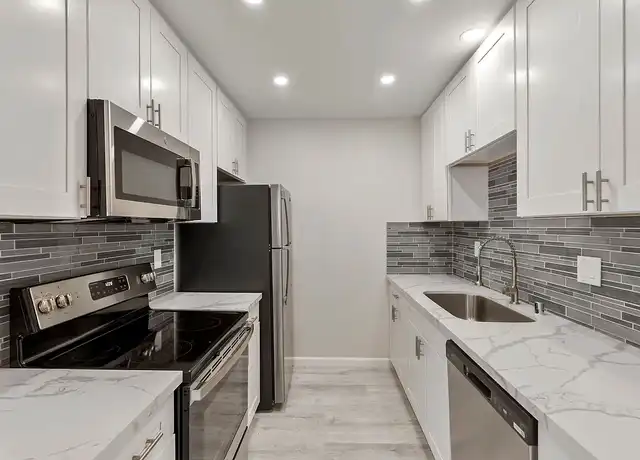 Property at PEPPERTREE APARTMENTS - 612 Delaware St, Imperial Beach, CA, 91932, 1 bed, 1 bath, [object Object]