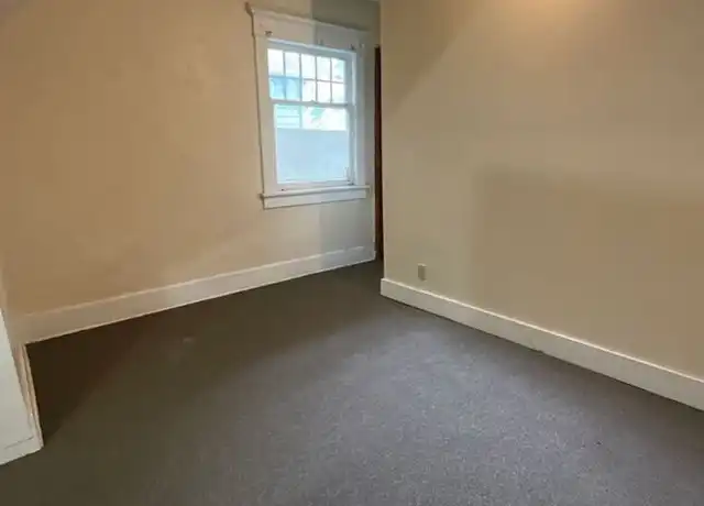 Property at 2107 NE 54th St Unit a5, Seattle, WA, 98105, 1 bed, 3 baths, [object Object]