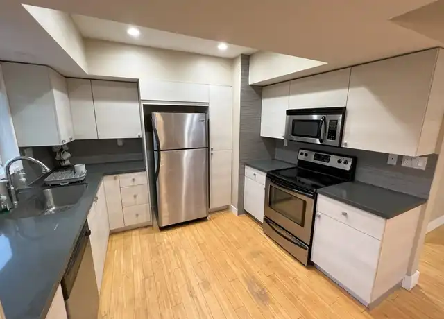 Property at 14144 Burbank Blvd #6, Sherman Oaks, CA, 91401, 1 bed, 1.5 baths, [object Object]