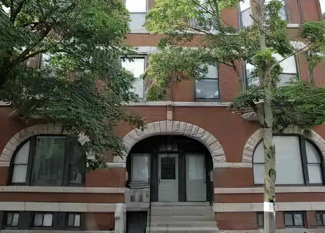 Property at 751 W Buckingham Pl Unit 3, Chicago, IL, 60657, 3 beds, 2 baths, [object Object]