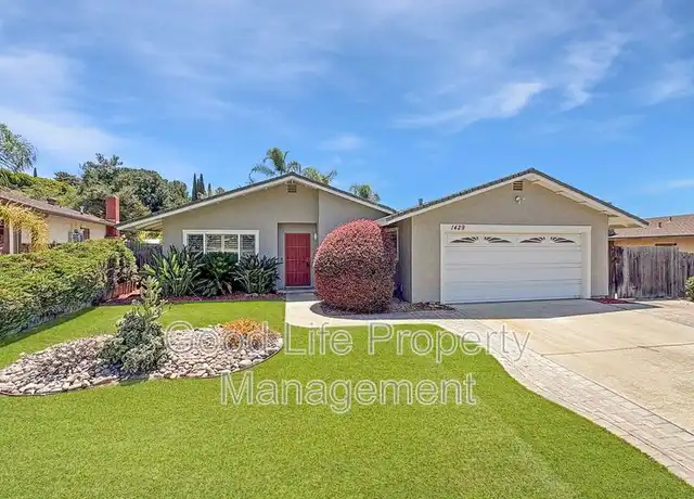 Property at 1429 Esperanza Way, Escondido, CA, 92027, 3 beds, 2 baths, [object Object]