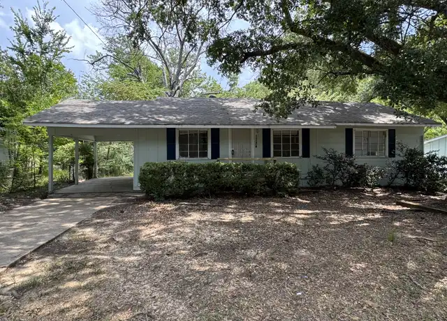 Property at 1734 Dixie Dr, Jackson, MS, 39209, 3 beds, 1 bath, [object Object]