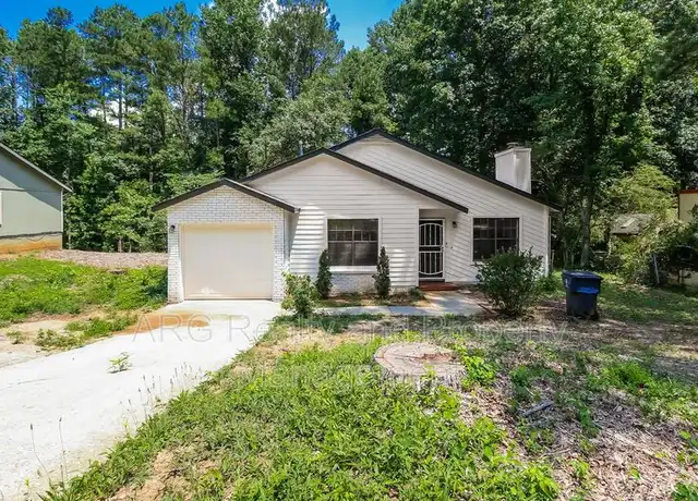 Property at 2982 Kevin Ln, Jonesboro, GA, 30236, 3 beds, 2 baths, [object Object]