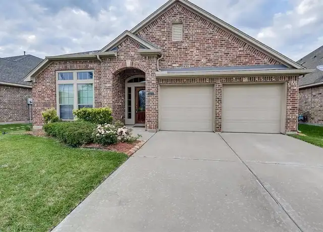 Property at 5615 Stoneridge Ct, Rosenberg, TX, 77471, 4 beds, 3 baths, [object Object]