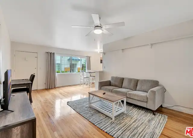 Property at 4035 Inglewood Blvd Unit 1, Los Angeles, CA, 90066, 2 beds, 1 bath, [object Object]