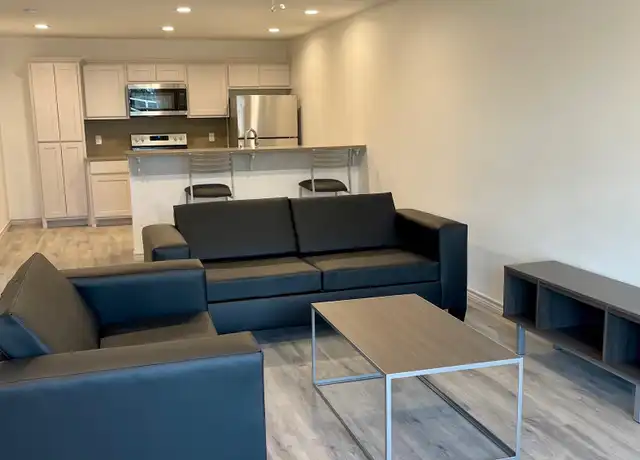 Property at 290 S McIlhaney St Unit 2108-B, Stephenville, TX, 76401, 1 bed, 1 bath, [object Object]