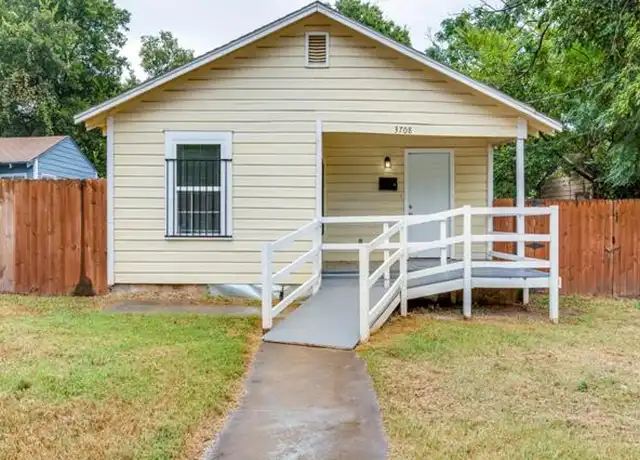 Property at 3708 Hancock St, Dallas, TX, 75210, 3 beds, 2 baths, [object Object]