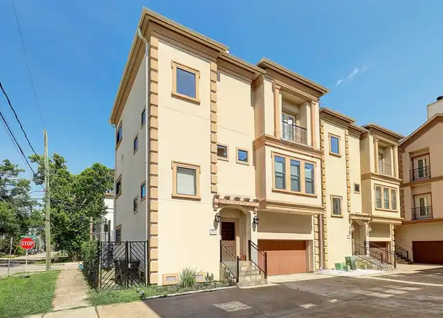 Property at 5701 Kiam St Unit A, Houston, TX, 77007, 3 beds, 3.5 baths, [object Object]